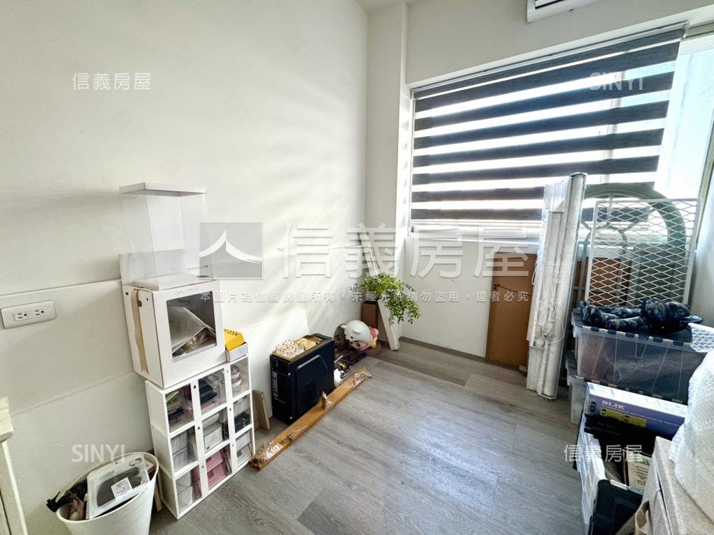 竹城雙面採光裝潢美宅房屋室內格局與周邊環境