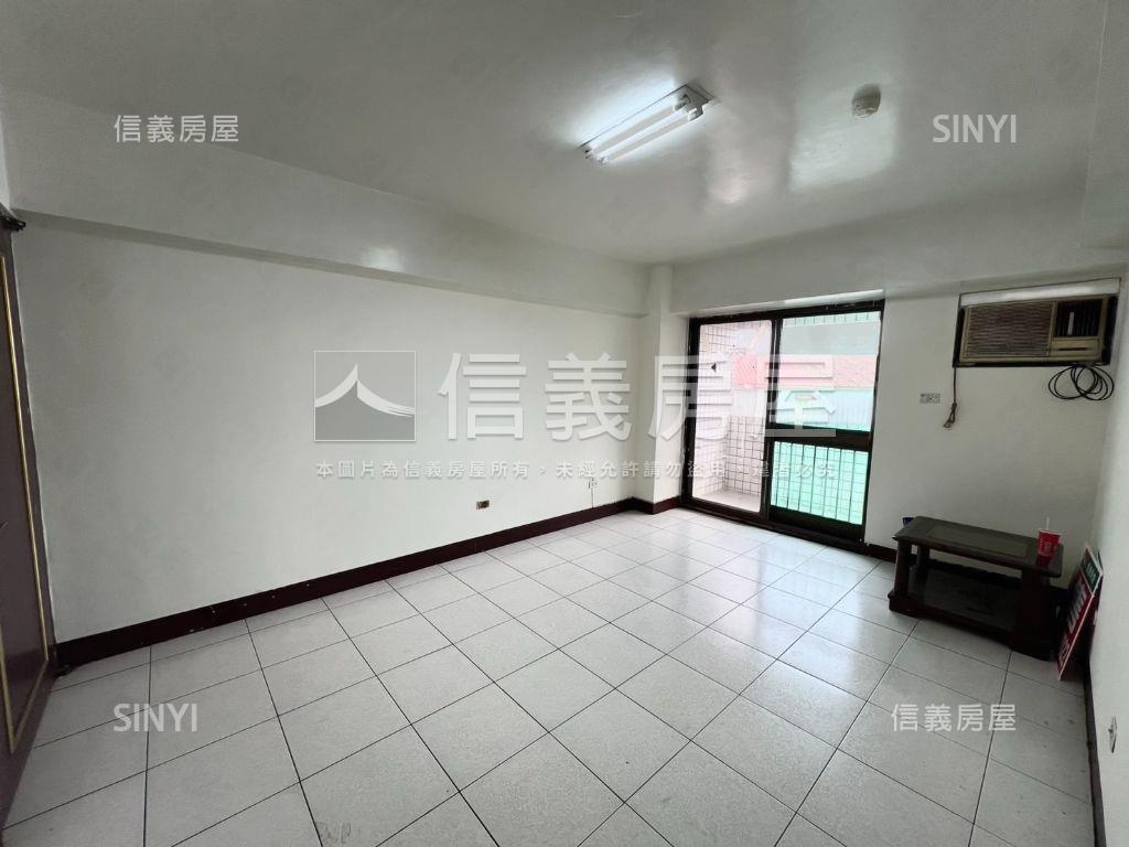 近歸仁圓環二房平車房屋室內格局與周邊環境