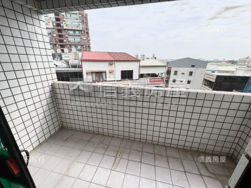 近歸仁圓環二房平車房屋室內格局與周邊環境