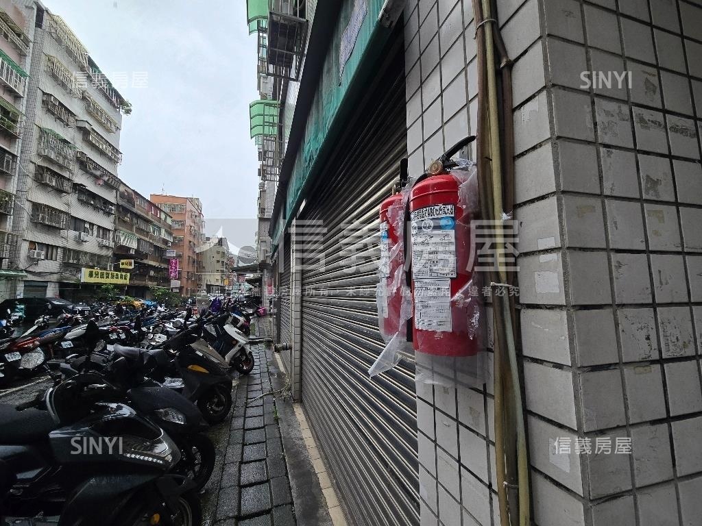 三重國小角窗店霸房屋室內格局與周邊環境