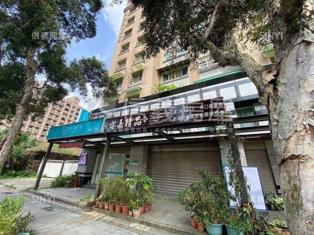 鴻福園近家樂福商圈店面房屋室內格局與周邊環境