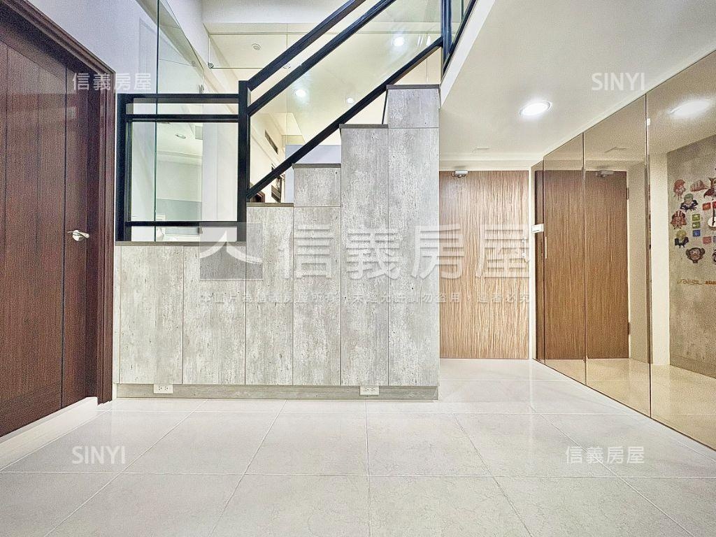 ＬＭ｜挑高兩房兩衛小資宅房屋室內格局與周邊環境