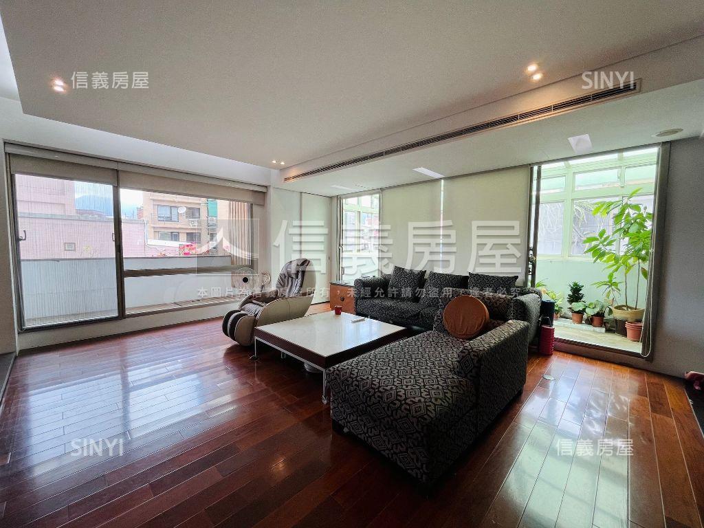 邊間綠蔭明亮豪邸車位房屋室內格局與周邊環境