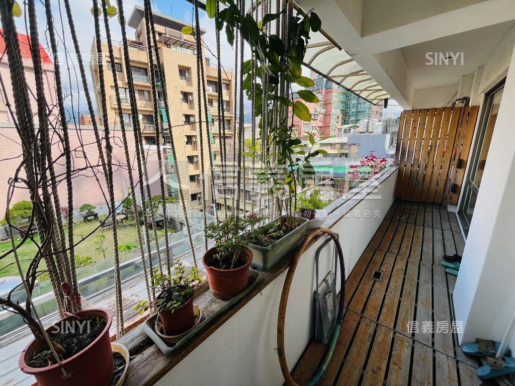 邊間綠蔭明亮豪邸車位房屋室內格局與周邊環境