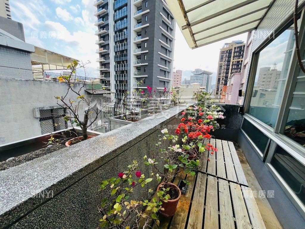 邊間綠蔭明亮豪邸車位房屋室內格局與周邊環境