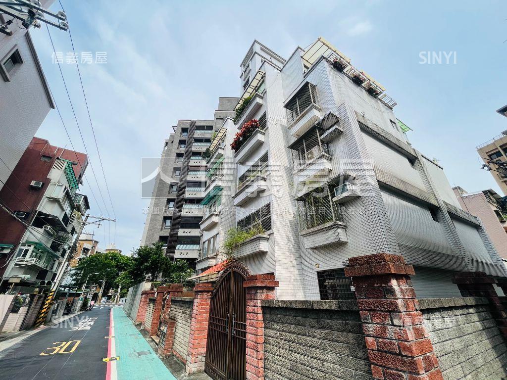 邊間綠蔭明亮豪邸車位房屋室內格局與周邊環境