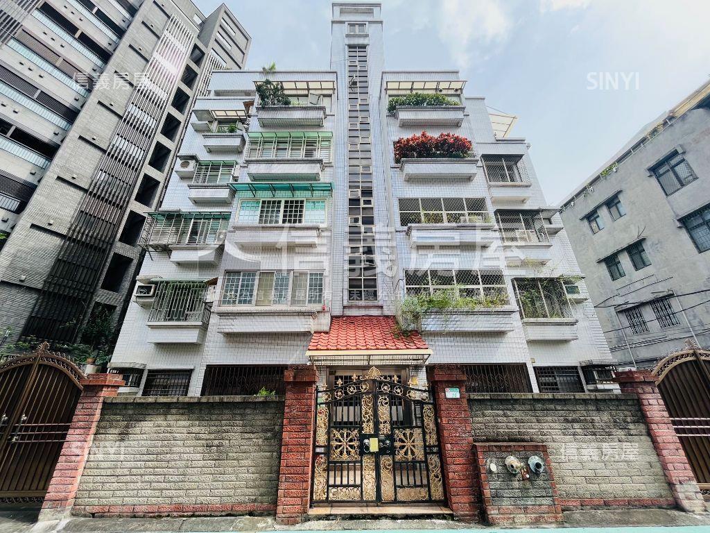 邊間綠蔭明亮豪邸車位房屋室內格局與周邊環境