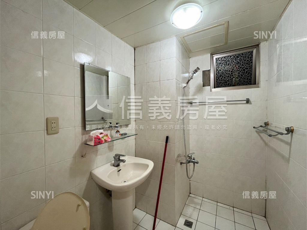 青年守則景觀宏闊美屋房屋室內格局與周邊環境