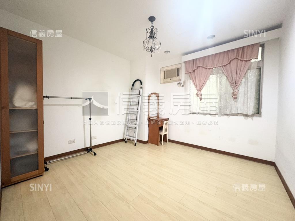 凱悅花園電梯２房房屋室內格局與周邊環境