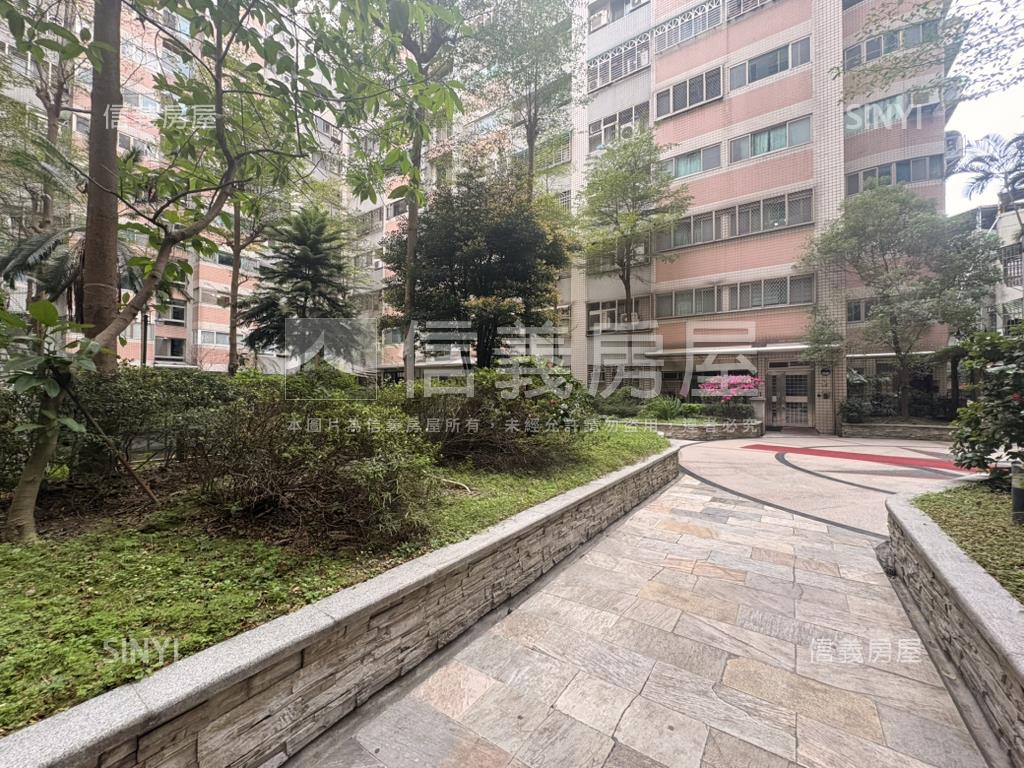 凱悅花園電梯２房房屋室內格局與周邊環境