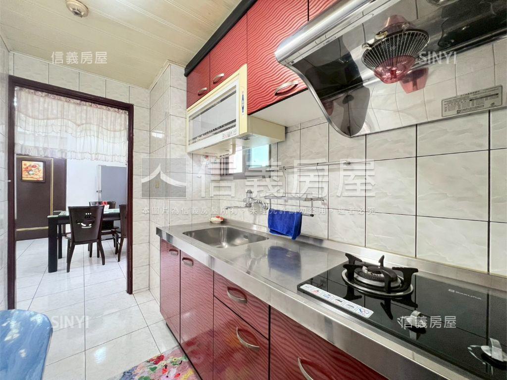 近信義☆樓中樓平車美三房房屋室內格局與周邊環境