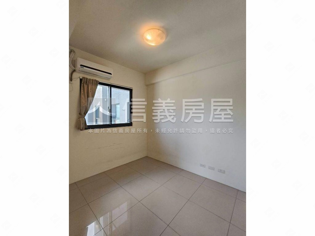 明日山景三房平車房屋室內格局與周邊環境
