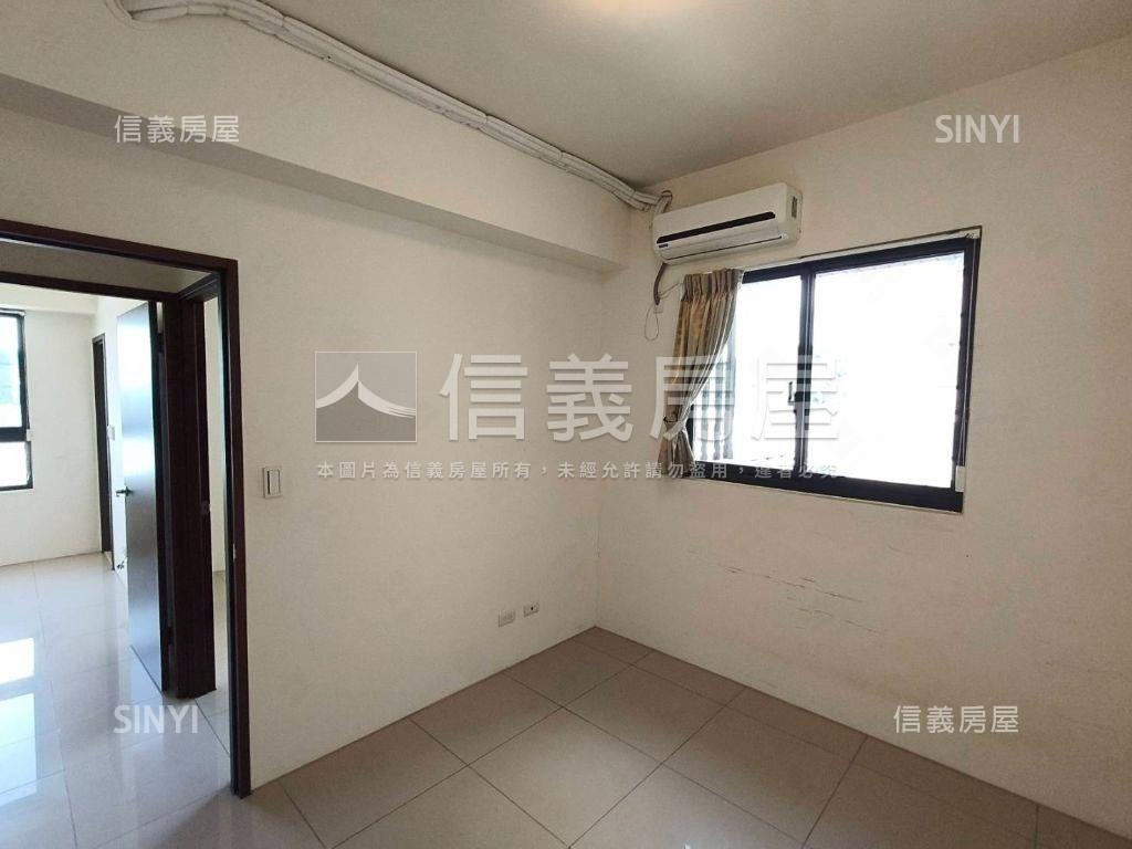 明日山景三房平車房屋室內格局與周邊環境