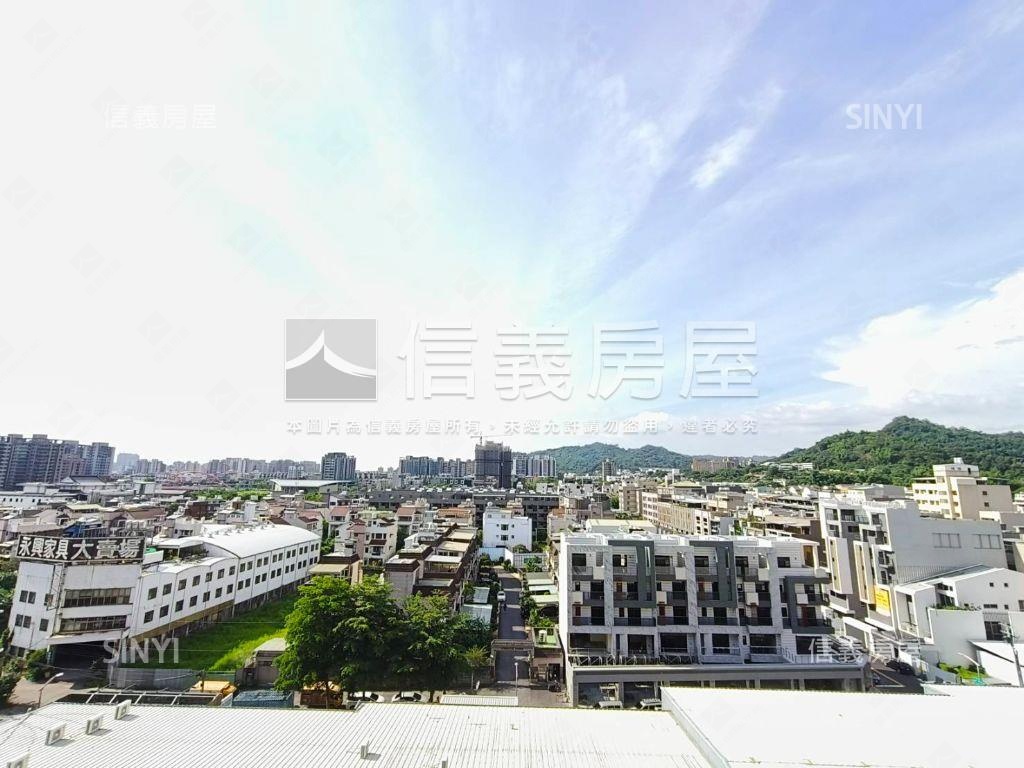 明日山景三房平車房屋室內格局與周邊環境