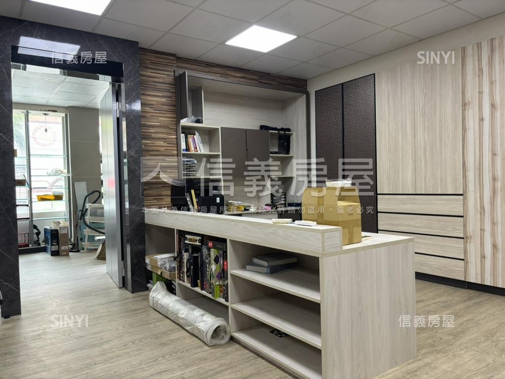 苓雅區熱鬧面寬角店房屋室內格局與周邊環境