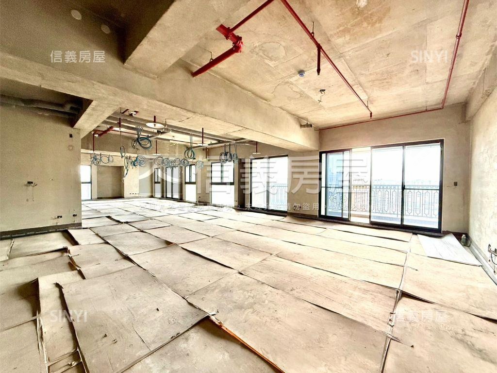 磐龍壹號採光帝王戶房屋室內格局與周邊環境