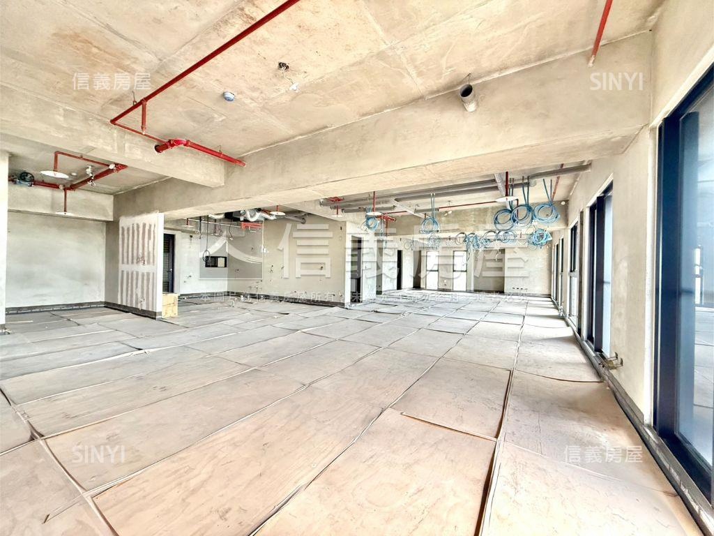 磐龍壹號採光帝王戶房屋室內格局與周邊環境