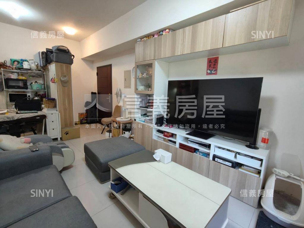 合登上豪美屋兩房車位房屋室內格局與周邊環境
