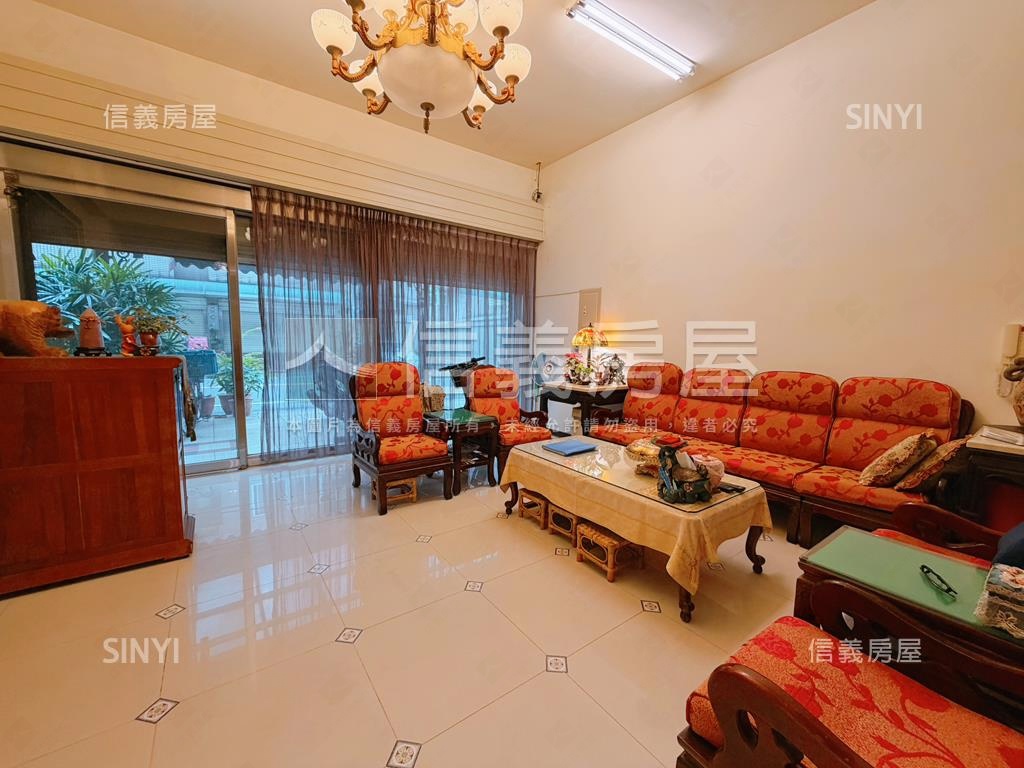 長紅計畫金鑽區透天店面房屋室內格局與周邊環境