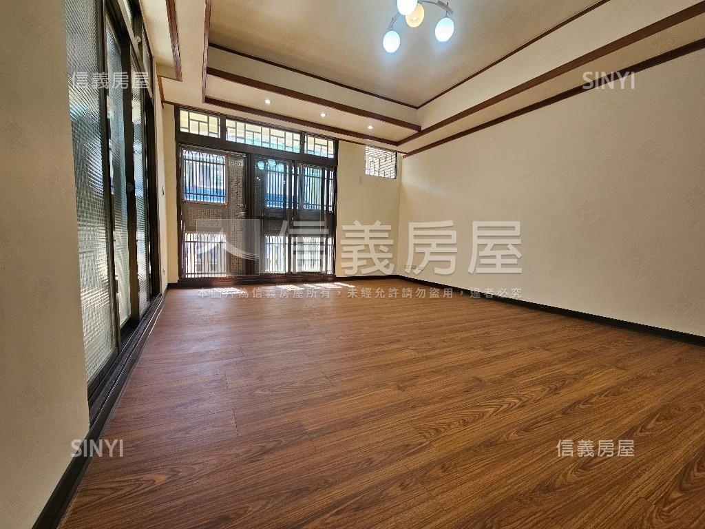 崇德路稀少釋出雙併別墅房屋室內格局與周邊環境