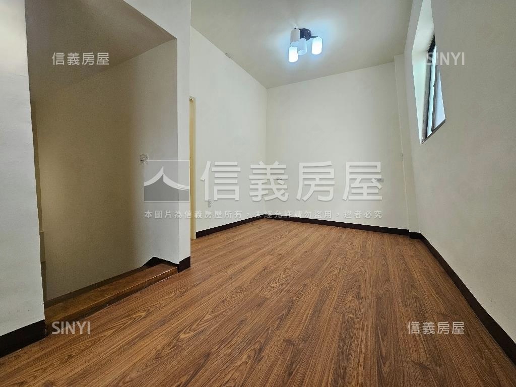 崇德路稀少釋出雙併別墅房屋室內格局與周邊環境