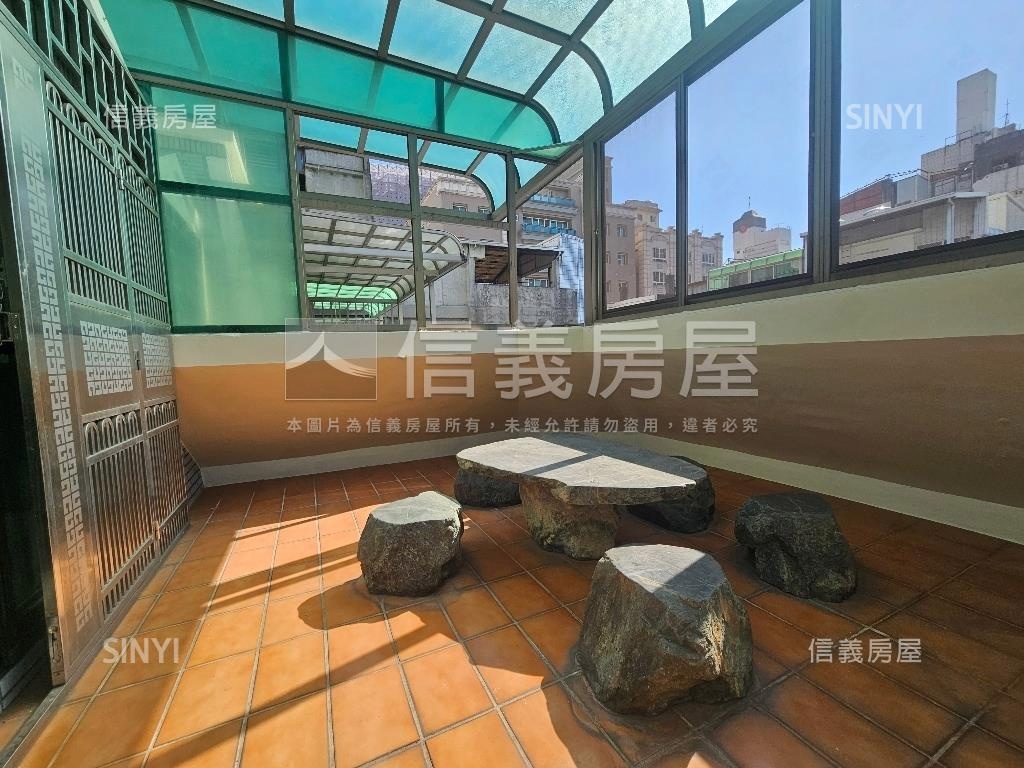 崇德路稀少釋出雙併別墅房屋室內格局與周邊環境