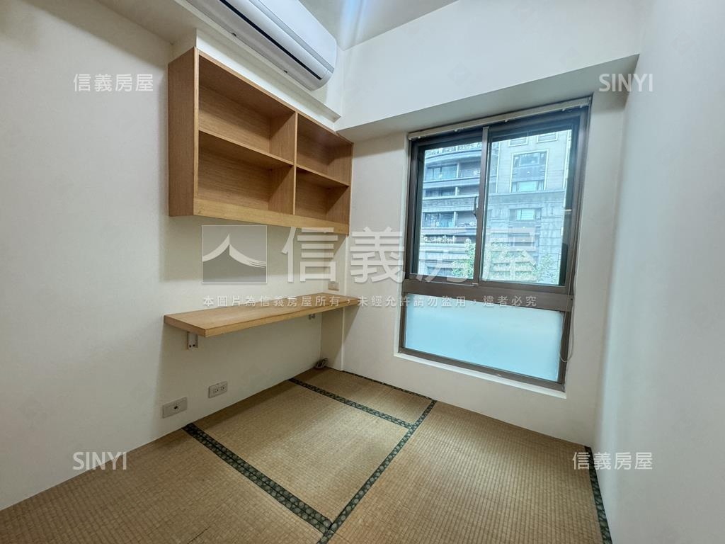戀戀春城兩房平面車位房屋室內格局與周邊環境