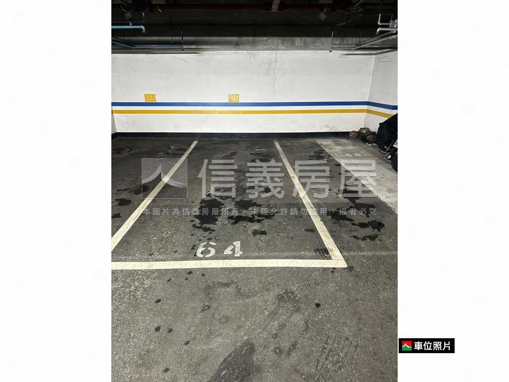 戀戀春城兩房平面車位房屋室內格局與周邊環境