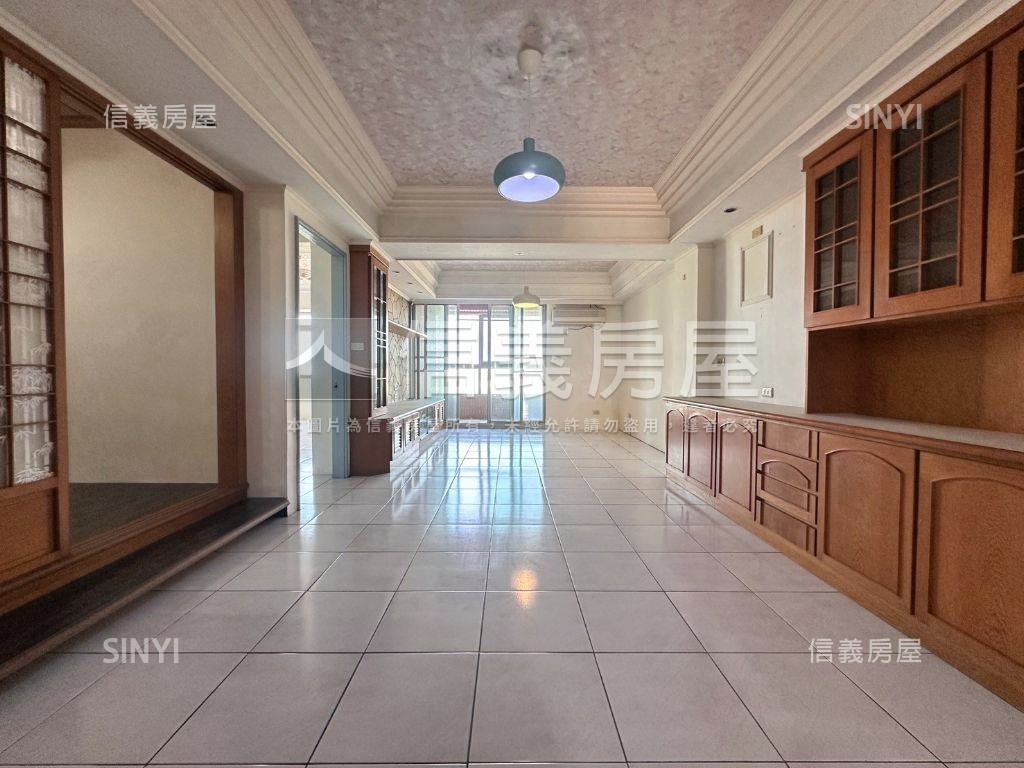 綠意河景明亮三房平車房屋室內格局與周邊環境