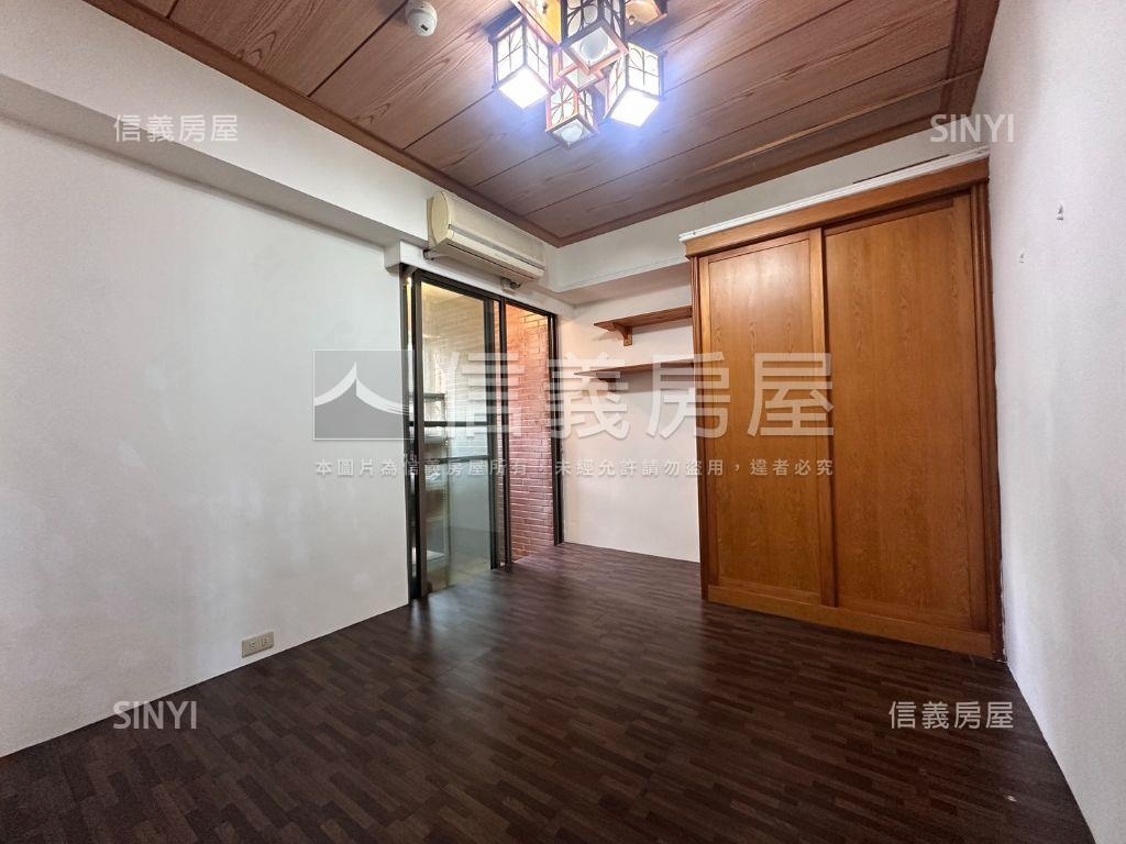 綠意河景明亮三房平車房屋室內格局與周邊環境