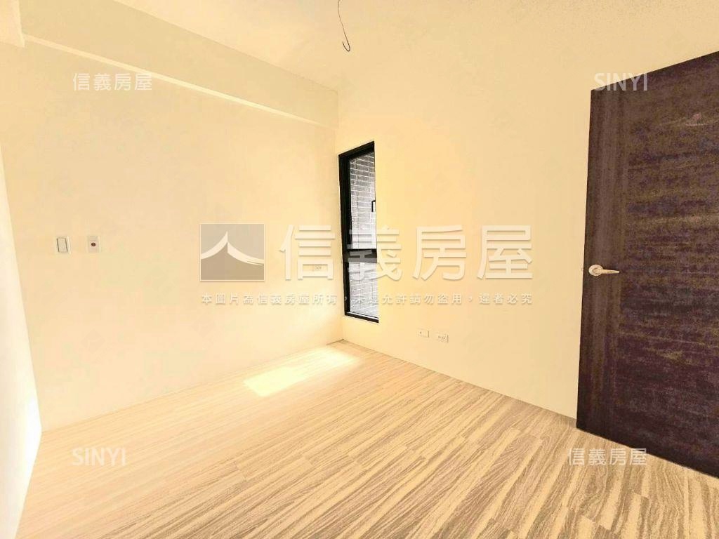 首購●威富十二淳兩房車位房屋室內格局與周邊環境