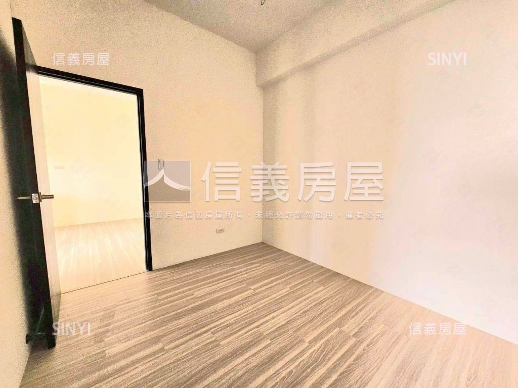 首購●威富十二淳兩房車位房屋室內格局與周邊環境