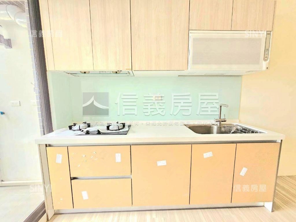 首購●威富十二淳兩房車位房屋室內格局與周邊環境