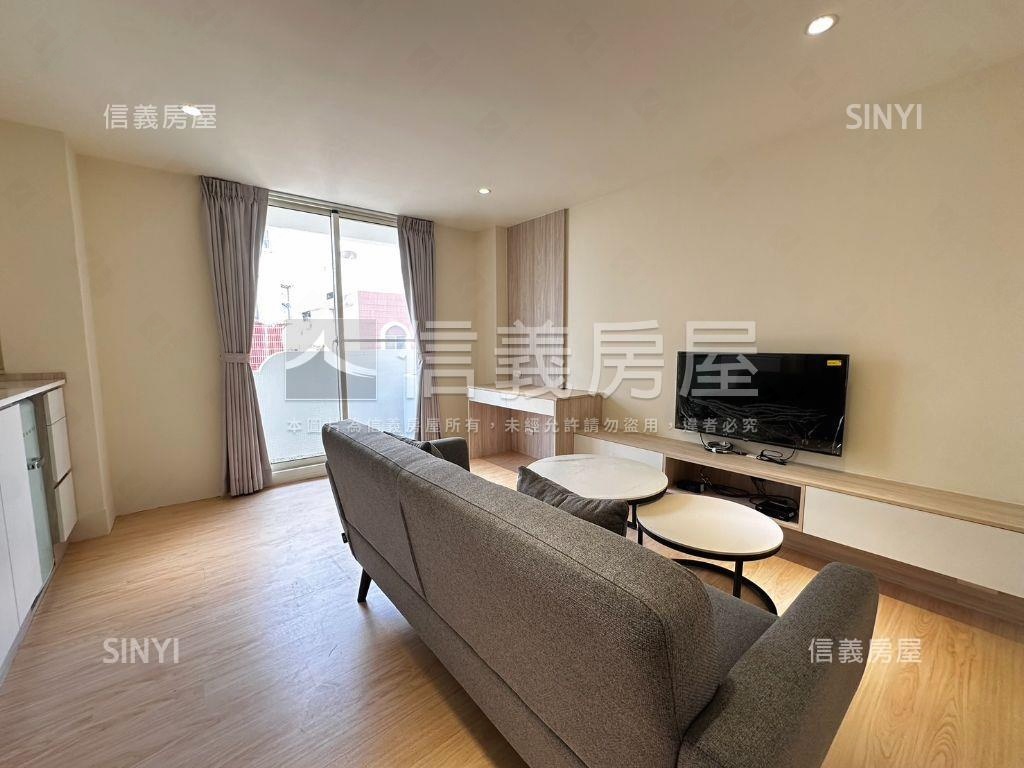 西區收租聖品４房４廳４衛房屋室內格局與周邊環境