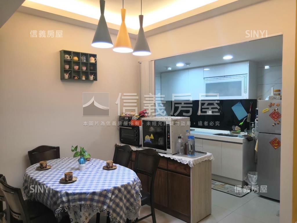 昕天地三房平車房屋室內格局與周邊環境