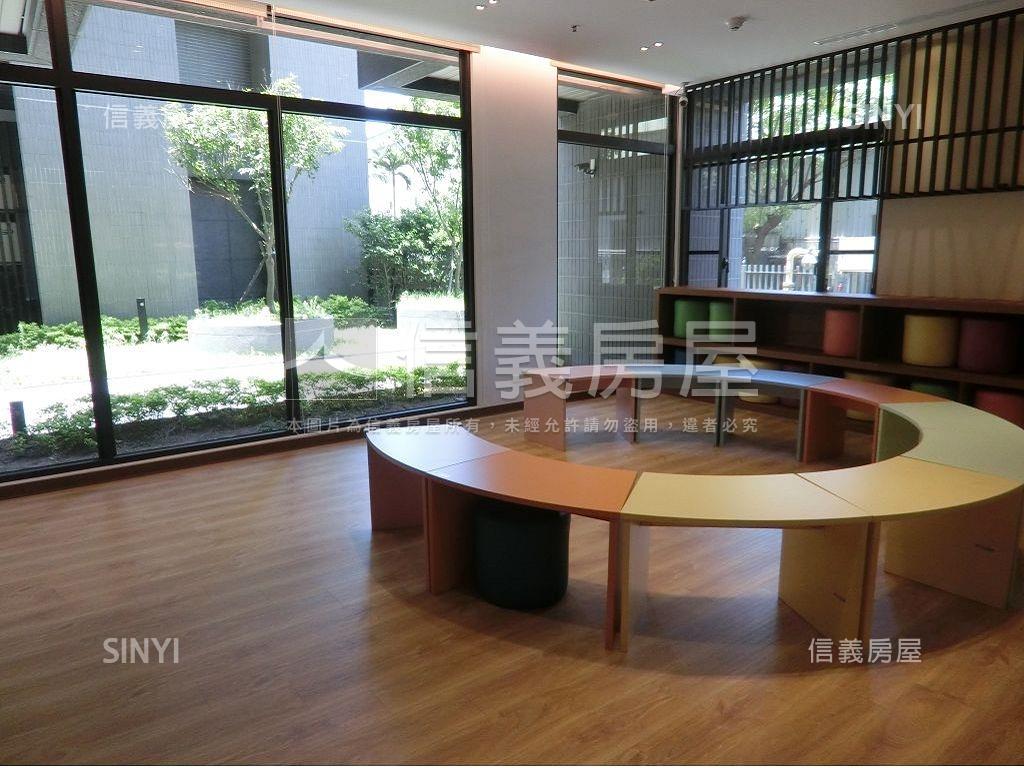 專任板南線低總價兩房房屋室內格局與周邊環境