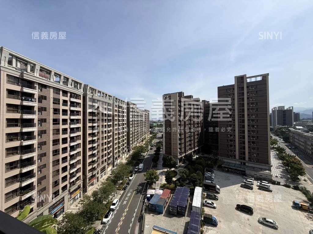八擴稀有美裝潢四房車位房屋室內格局與周邊環境