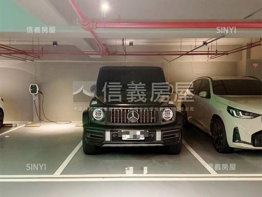 久云日出美妝兩房房屋室內格局與周邊環境