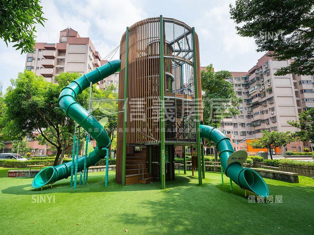 久云日出美妝兩房房屋室內格局與周邊環境