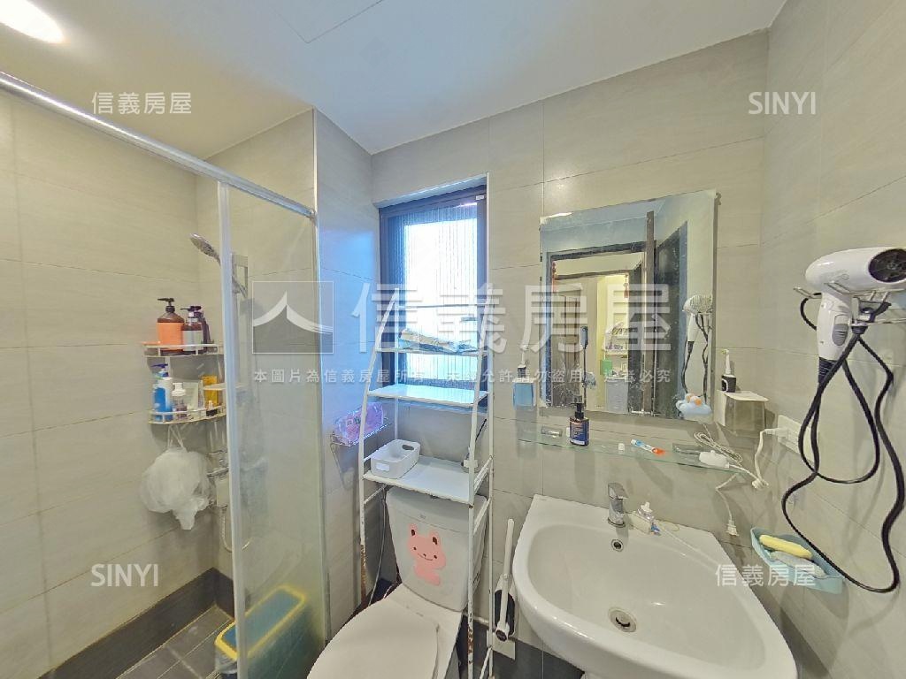 中路綠意合陽美裝３房車位房屋室內格局與周邊環境