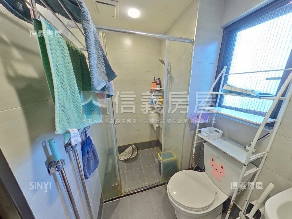 中路綠意合陽美裝３房車位房屋室內格局與周邊環境