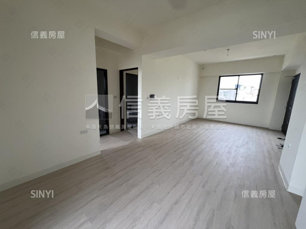 安和藏紅次頂樓採光兩房房屋室內格局與周邊環境