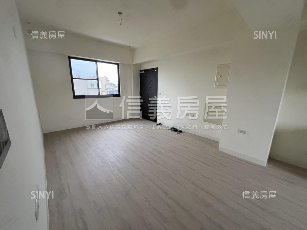 安和藏紅次頂樓採光兩房房屋室內格局與周邊環境