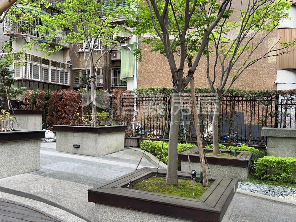 渼士林典雅三房房屋室內格局與周邊環境