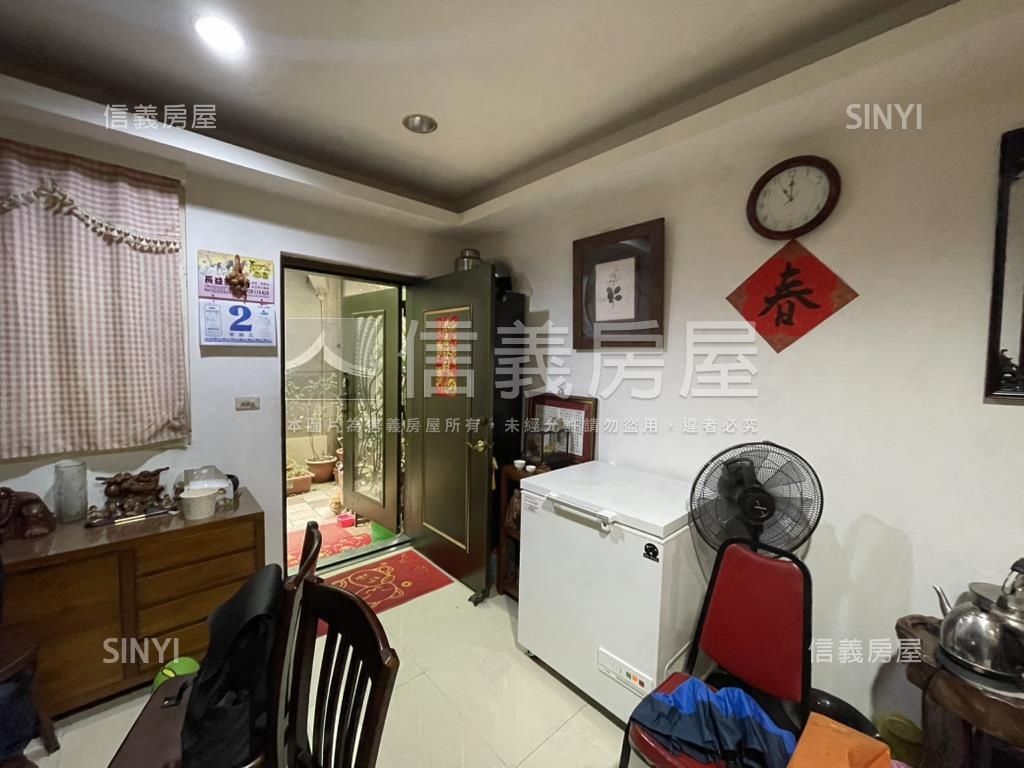 圓山捷運花博靜巷一樓房屋室內格局與周邊環境