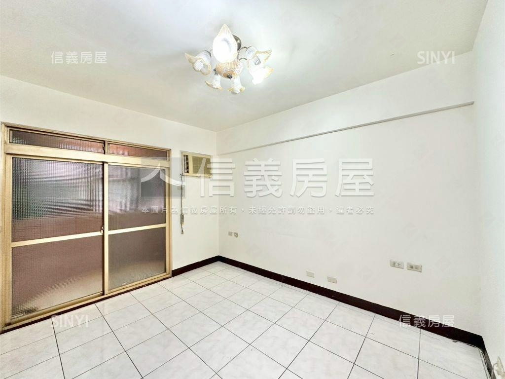 長安街公園景觀四房車位房屋室內格局與周邊環境