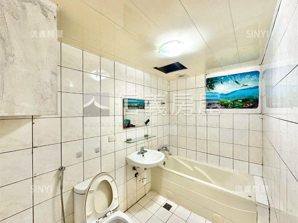 長安街公園景觀四房車位房屋室內格局與周邊環境