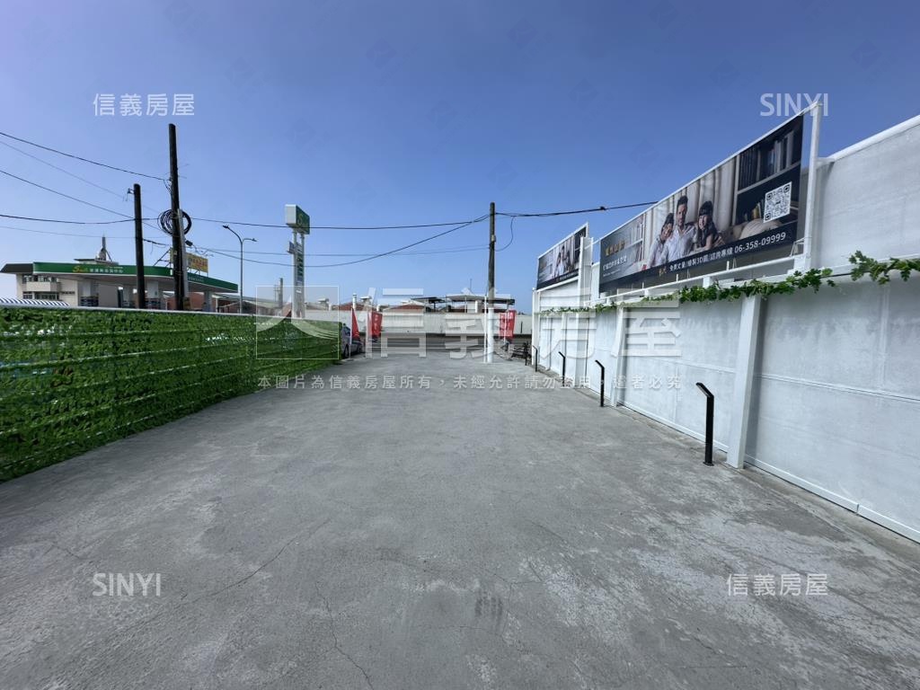 正路面醒目透天房屋室內格局與周邊環境