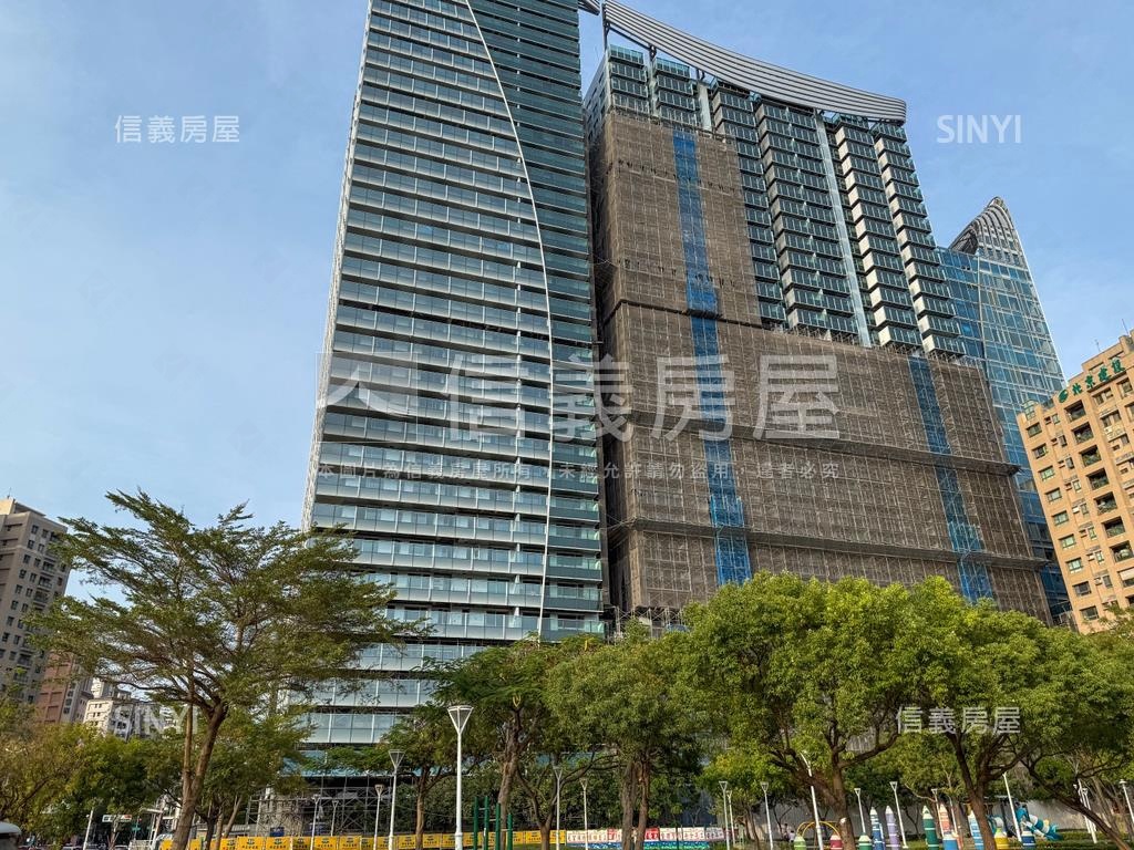 美術１號院三房平車面公園房屋室內格局與周邊環境