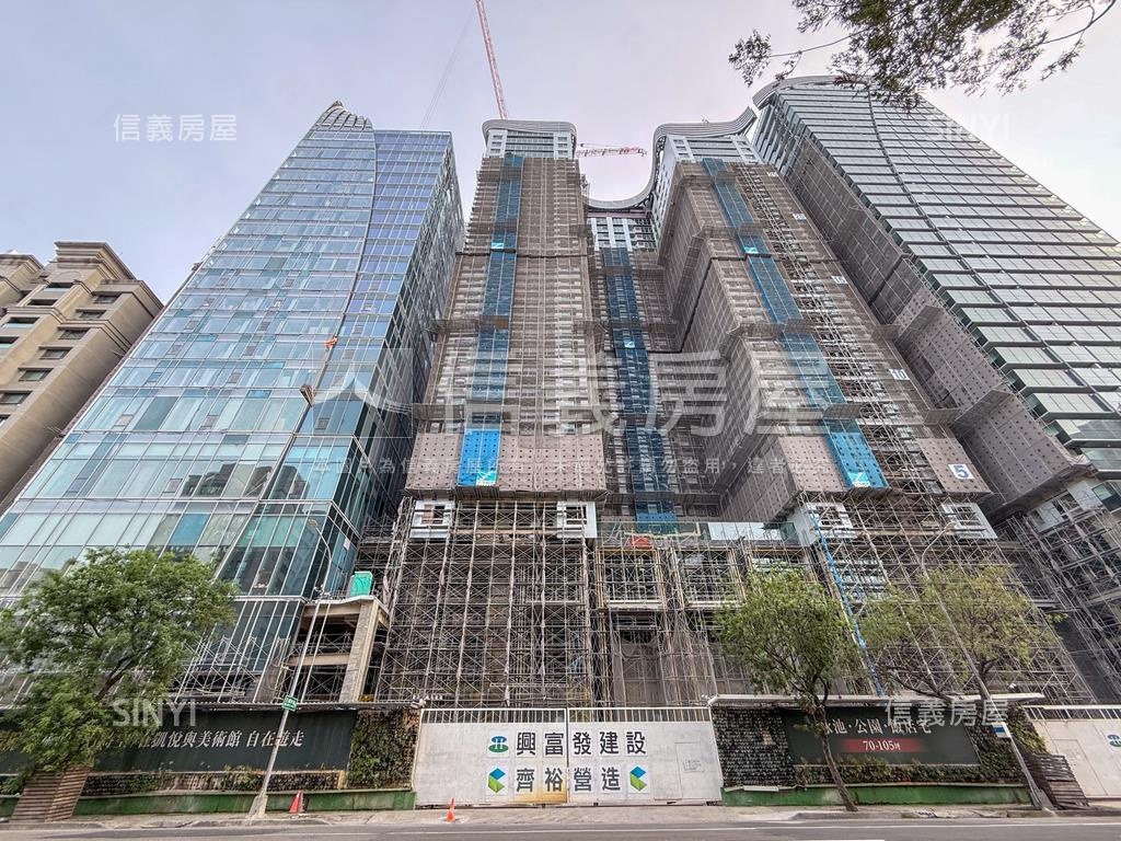 美術１號院三房平車面公園房屋室內格局與周邊環境